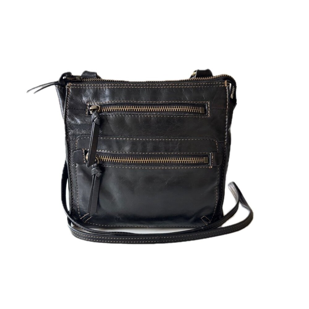 Fossil Small Black Leather Bag Crossbody Travel Bag Pockets Tassel Zipper  7"x7"